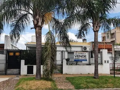 CASA 3 AMB. * NUEVO VALOR*  IDEAL CONSTRUCTORES