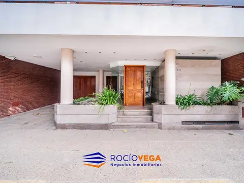 Edificio Comercial a la venta en Morón Centro