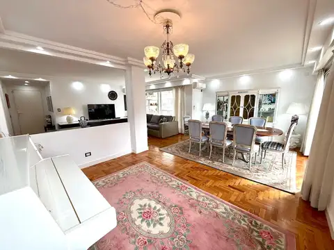Semipiso de categoria,  impecble, alegre y luminoso en en buena zona de Martinez