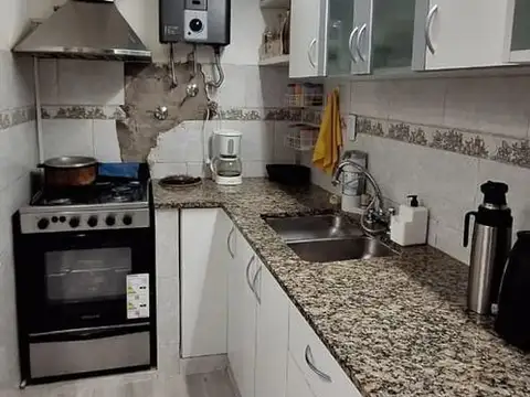 Depto Tipo Casa 4 ambientes con 1 baño