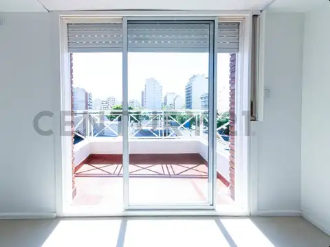 Campana 4700, Piso 4