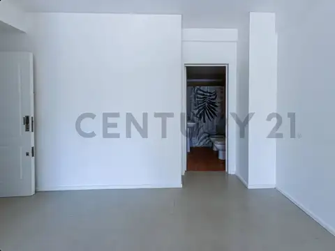 Campana 4700, Piso 4