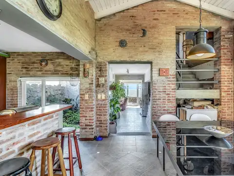 Casa en venta frente al mar en Piriapolis