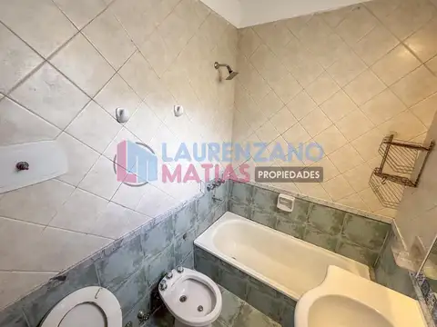 Departamento en Alquiler con 1 cocheras