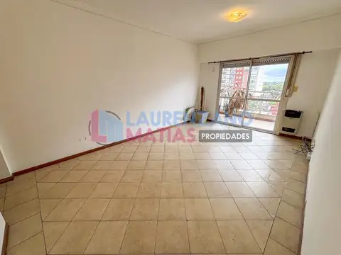 DEPARTAMENTO 2 AMB. CON BALCON Y COCHERA EN VILLA PUEYRREDON