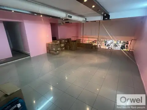 Local en Venta 30 años