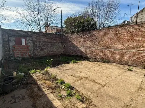 Terreno en Venta en Villa Lugano, USD 180.000