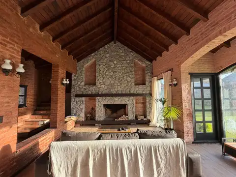 Casa en Venta en Las Praderas de Luján, USD 265.000