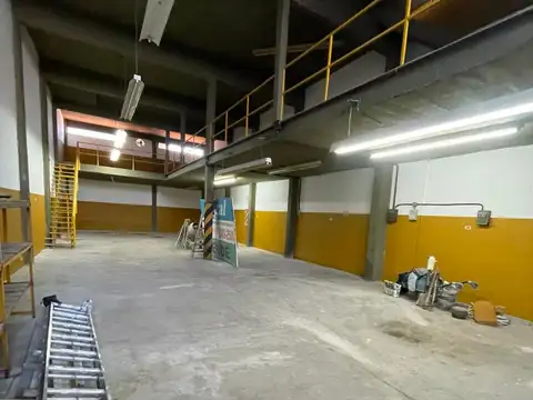 Galpon en Alquiler en Lomas del Millón, $ 2.500.000
