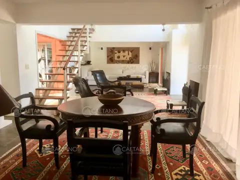 Casa en Alquiler Temporal de 5 dormitorios