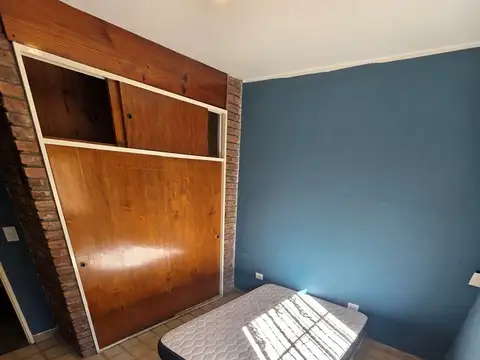 Depto Tipo Casa 2 ambientes con 1 baño