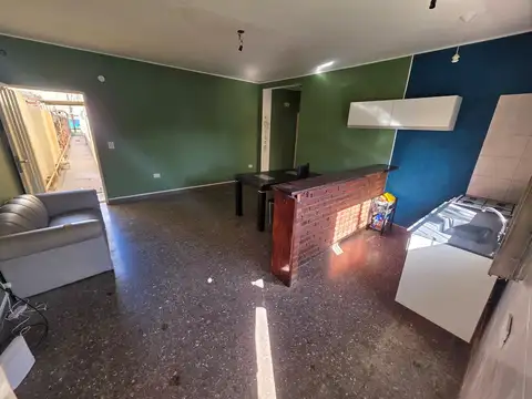 Depto Tipo Casa en Alquiler de 2 ambientes