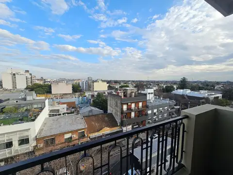 Departamento en Alquiler en Castelar Norte, $ 1.100.000