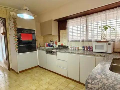 Casa en Venta en Malvinas Argentinas, USD 210.000