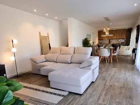 Casa en Venta en Funes, USD 240.000