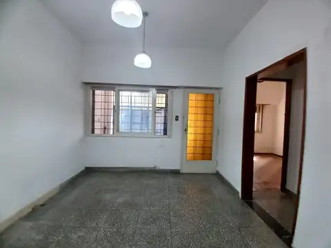 Casa P.H 4 Ambientes P. baja y Departamento en Planta Alta