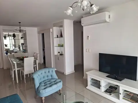 Departamento en Alquiler en Aidy Grill, USD 4.300