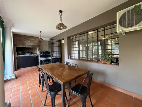 Casa lista para vivir en Echesortu