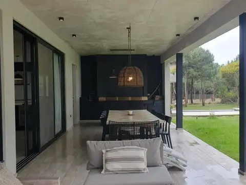 Casa Chalet  en Alq. Temporario en Maritimo II, Costa Esmeralda, Costa Atlántica