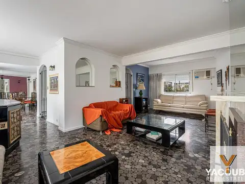 Departamento en Venta de 6 ambientes