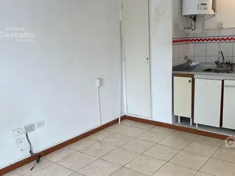Departamento en Alquiler en Florida Mitre/Este, $ 490.000