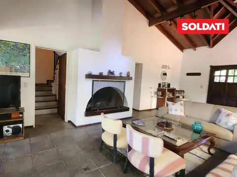 Casa en Venta al Este