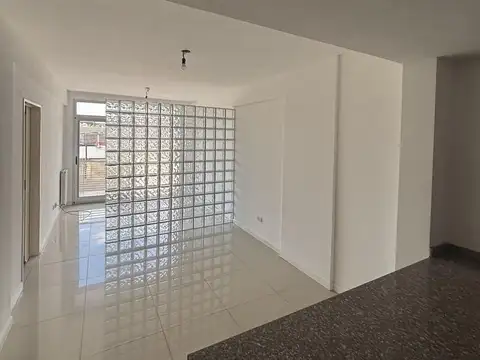 Monoambiente de 30m2 impecable al contrafrrente en pleno Parque chacabuco! ALQUILER