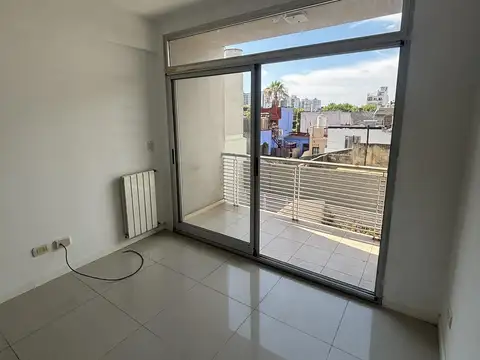 Departamento en Alquiler en Parque Chacabuco, $ 500.000