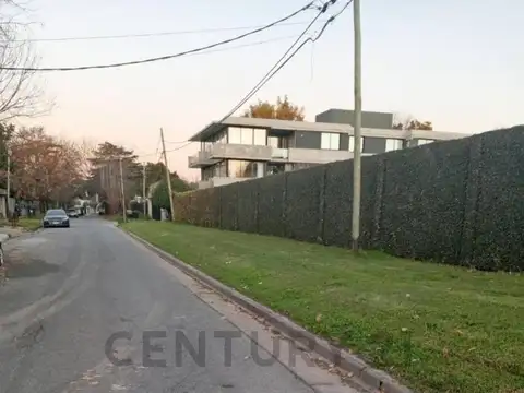 18 entre 474 y 476 , Piso 0