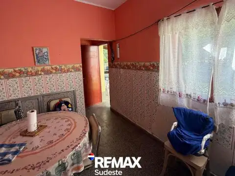 Depto Tipo Casa en Venta 56 años