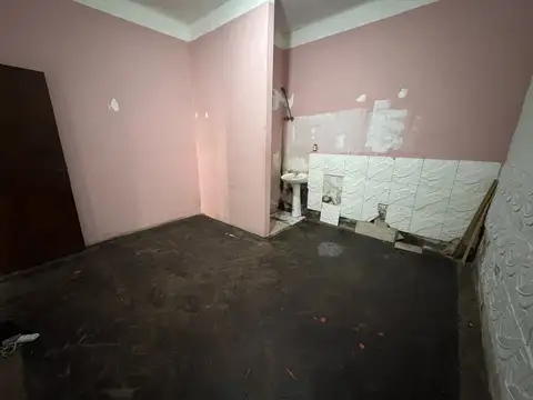 Local en Alquiler en Rafael Calzada, $ 620.000