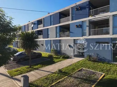 Francisco Moreno 1300, Piso PB