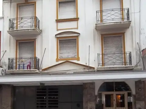 Rivadavia 2300, Piso 5