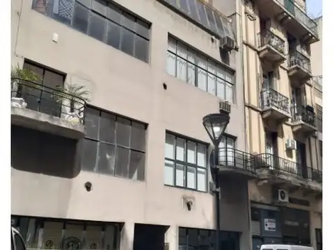 Tres Sargentos 436 , Piso 1