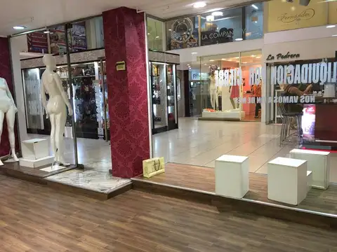 Galeria Libertad Locales 24/24b