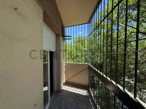 VENTA DEPARTAMENTO 4 AMBIENTES CON BALCON - MATADEROS - APTO CREDITO