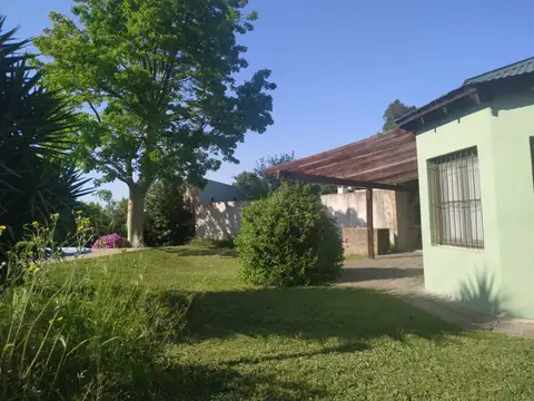 Casa 4 ambientes con 1 baño