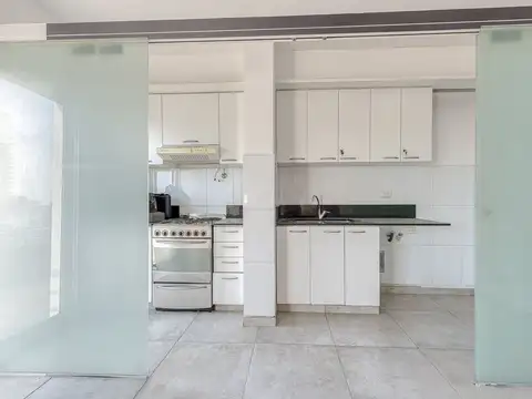 Departamento en Alquiler con 1 cocheras