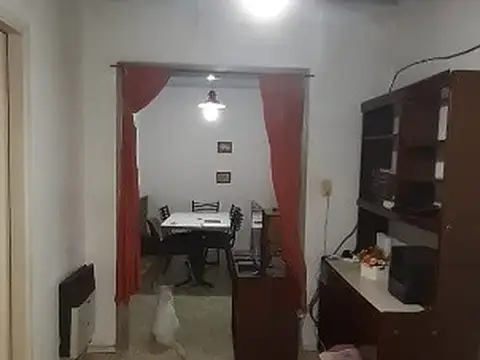 Depto Tipo Casa en Venta en Castelar Norte, USD 87.000