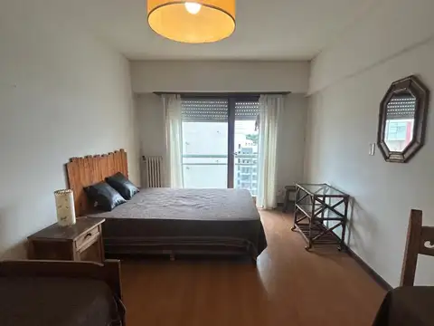 avenida 2 4300, Piso 9