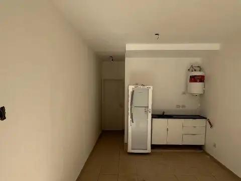 VENTA DE  2 AMBIENTES EN COMPLEJO CERRADO