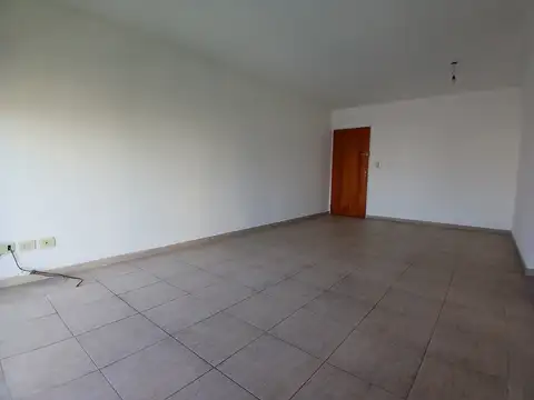Departamento en Alquiler en Morón Norte, $ 550.000