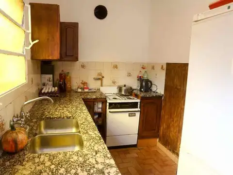 Depto Tipo Casa en Venta con 1 cocheras