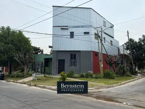 CASA EN VENTA CON GALPÓN :: ZONA INDUSTRIAL ITUZAINGO