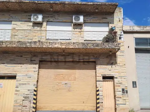 Venta Galpón/Deposito con cámaras de frio en Hurlingham