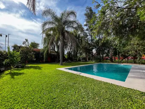 Roldan (límite con Funes) - Casa con pileta