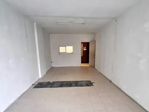 Oficina en Alquiler 50 años