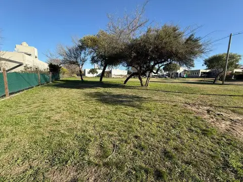 VENTA Exclusivo Lote Esquina de 1000 m² en Barrio Privado Las Corzuelas – Unquillo