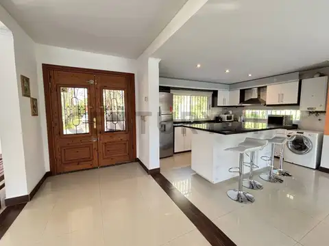 Venta Casa 4 Ambientes con Piscina –Barrio Parque AltaVista de la localidad Ing. Maschwitz, Escobar 