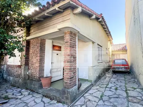 Bouchard al 1400, entre Av. Maipu y Monteverde